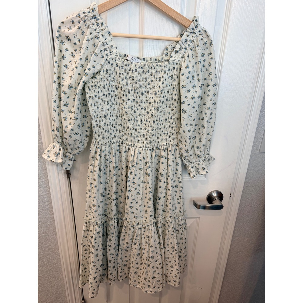 Ivy City Co Midi Dress Cream Floral Smocked Tiered Cottagecore Boho XS